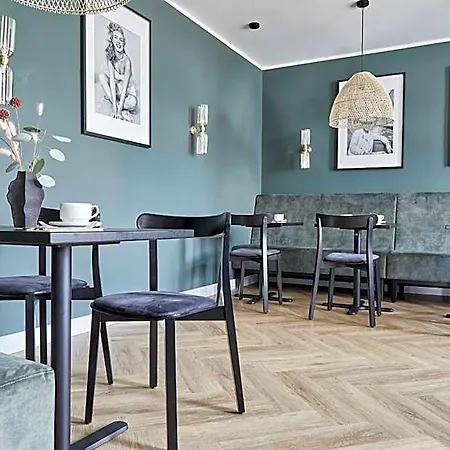 Binzer Hof Hotel