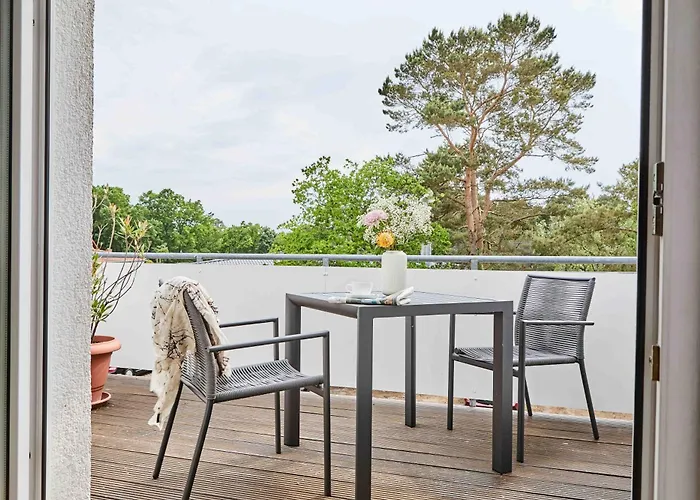 Отель Binzer Hof